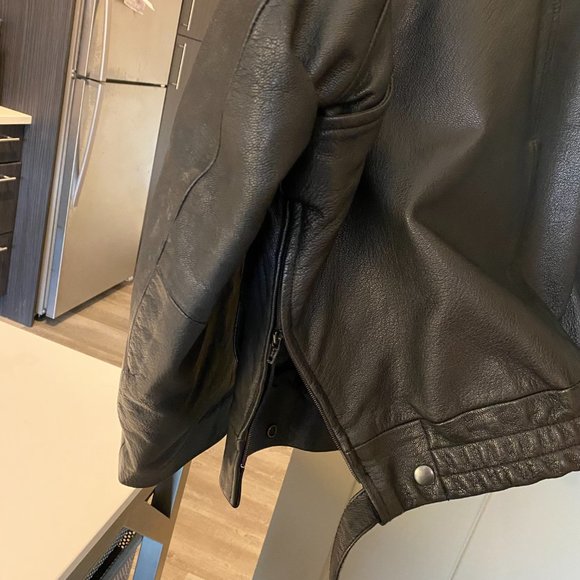 Appalachian Leatherworks Genuine Black Leather Jacket - Picture 10 of 10